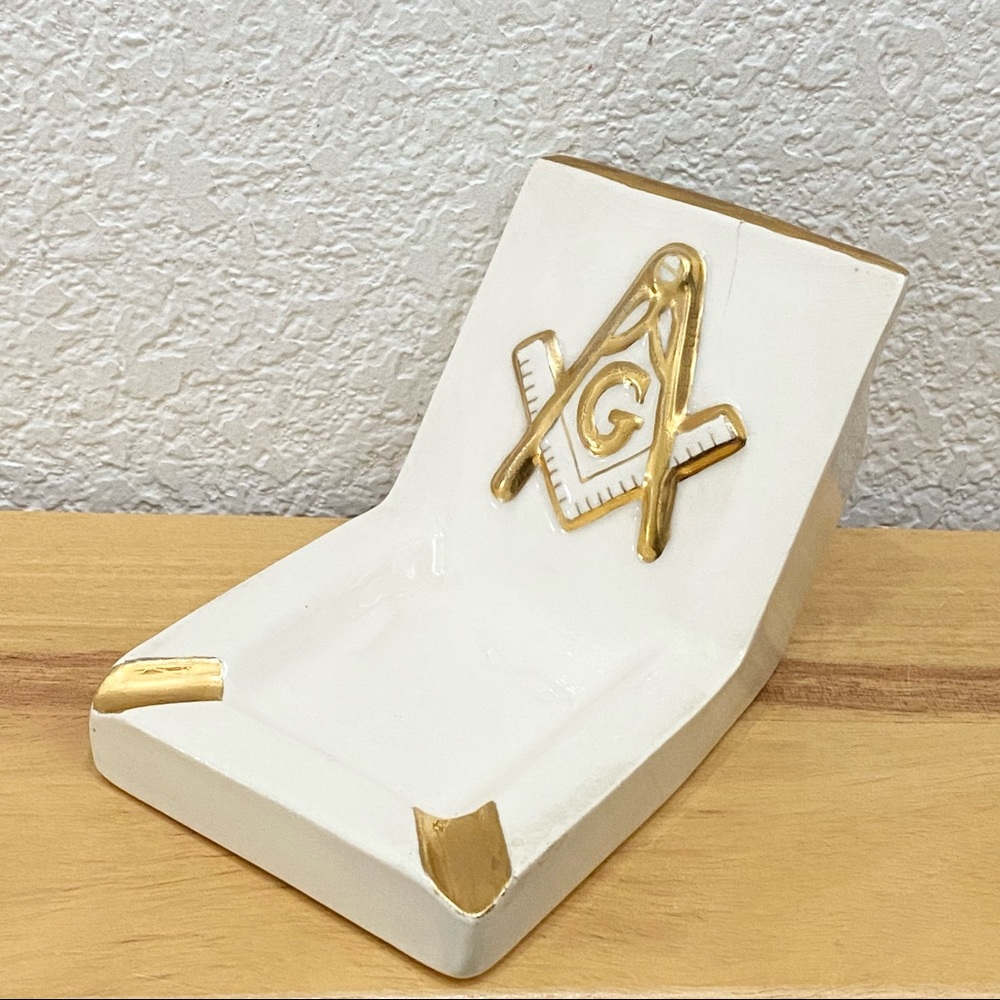 Vintage Mason Masonic Ashtray Signed Charles Knutsen Granada Lodge #608